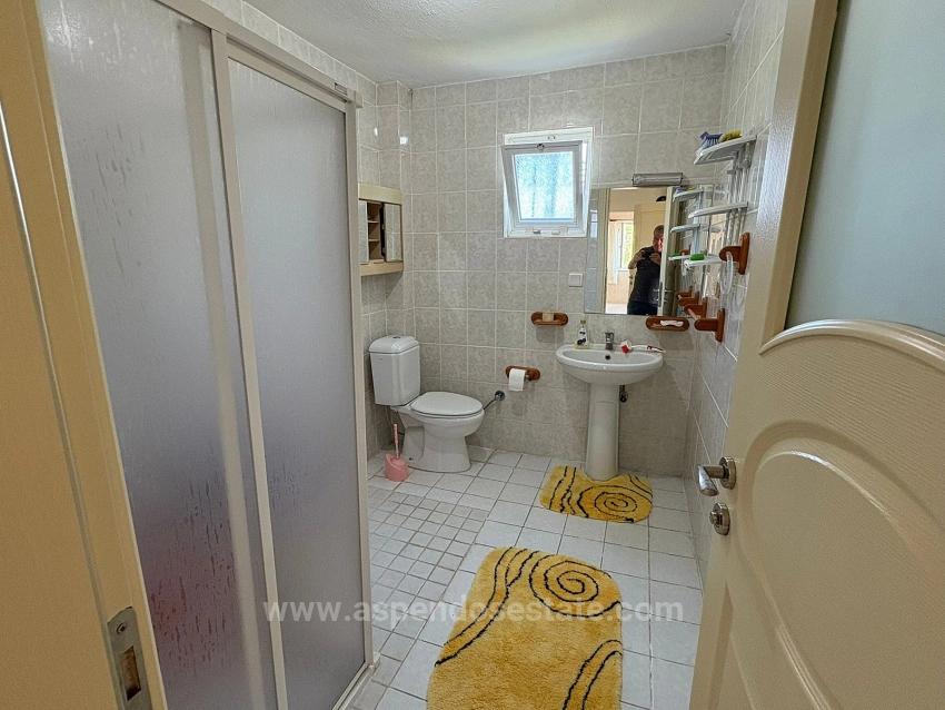 Zweistöckiges Haus Auf Einem 514 M² Großen Grundstück In Okçular Zu Verkaufen.