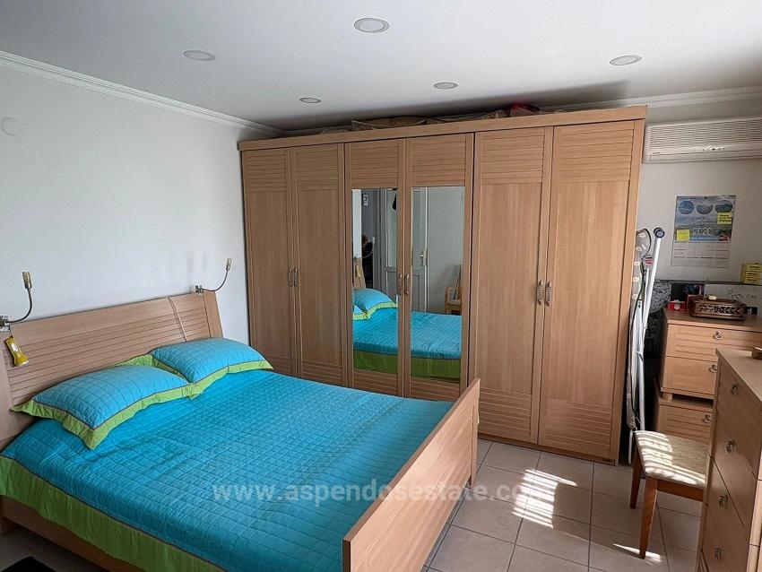 Zweistöckiges Haus Auf Einem 514 M² Großen Grundstück In Okçular Zu Verkaufen.