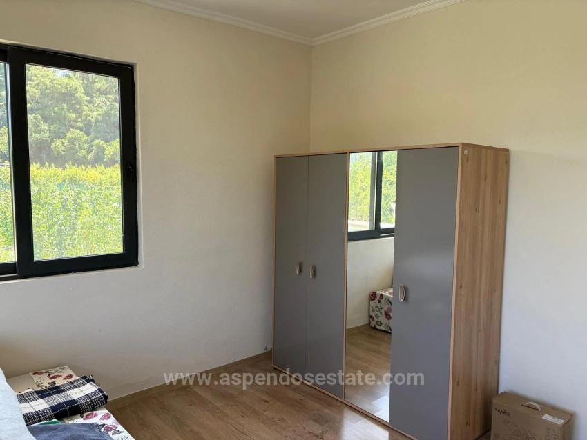 Freistehendes Holzhaus Mit 120 M² Wohnfläche Auf Einem 2500 M² Großen Grundstück In Der Gegend Von Dalyan Karadağ