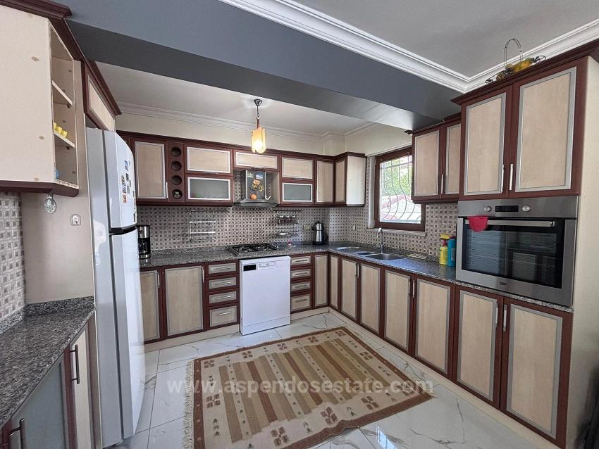 5+1 Villa Zum Verkauf Auf Einem 301 M² Großen Grundstück In Dalyan