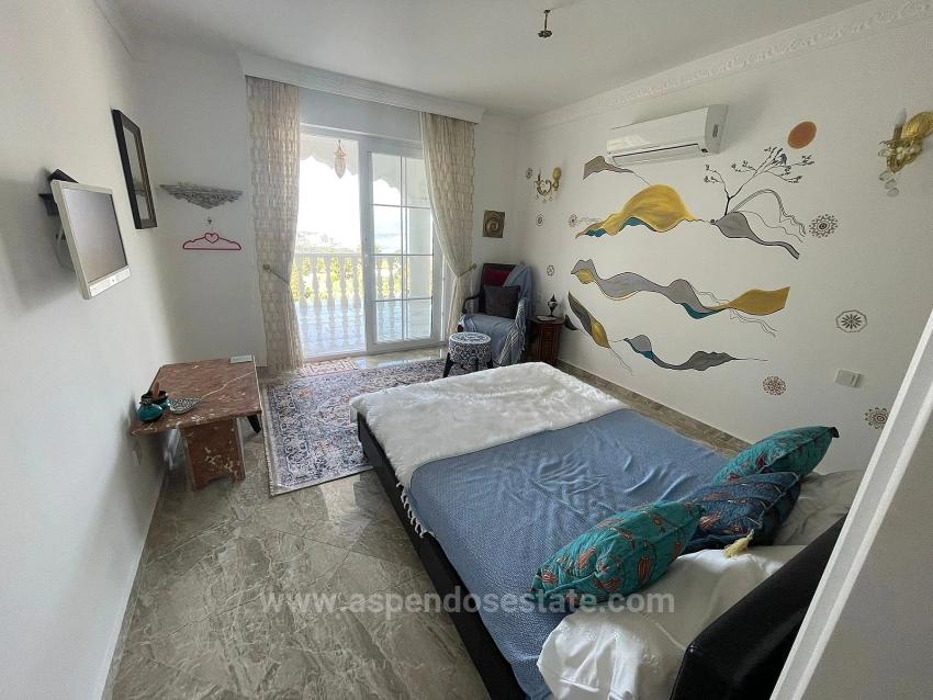 Vip-Villa In Gökbel Zu Verkaufen, Auf Einem 5000 M² Großen Grundstück Mit Freiem Meerblick.