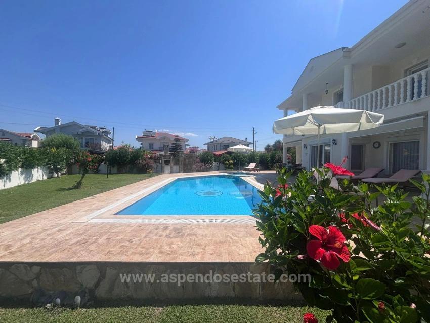 848 M² Große Villa Mit 3+1 Bädern In Dalyan Mit Blick Auf Die Königsgräber Zu Verkaufen