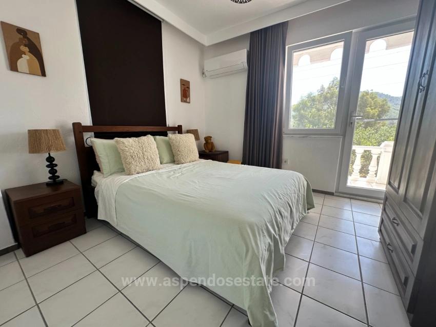 3+1 Villa Zum Verkauf Auf Einem 1151 M² Großen Grundstück In Okçular