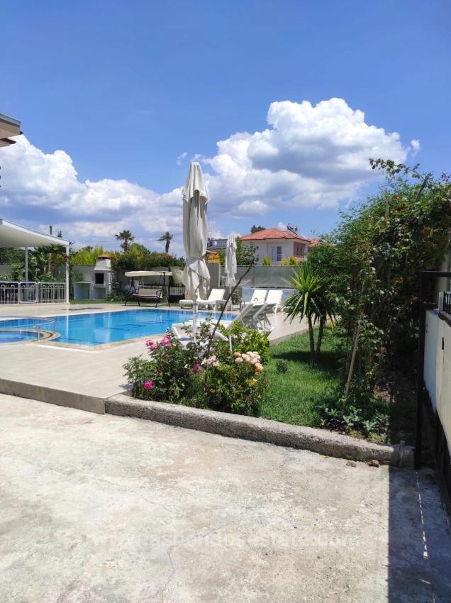 4+1 Villa Zum Verkauf Auf Einem Eckgrundstück Von 545 M2 In Dalyan Gülpınar