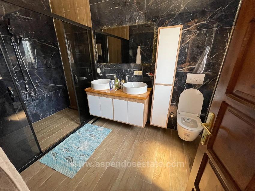 Luxuriöse 4+1-Zimmer-Villa Auf Einem 7000 M² Großen Grundstück Mit Blick Auf Den Strand Von Dalyan Iztuzu Zu Verkaufen