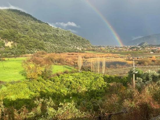 35.000 M² Ackerland Zum Verkauf In Çandır, Köyceğiz.