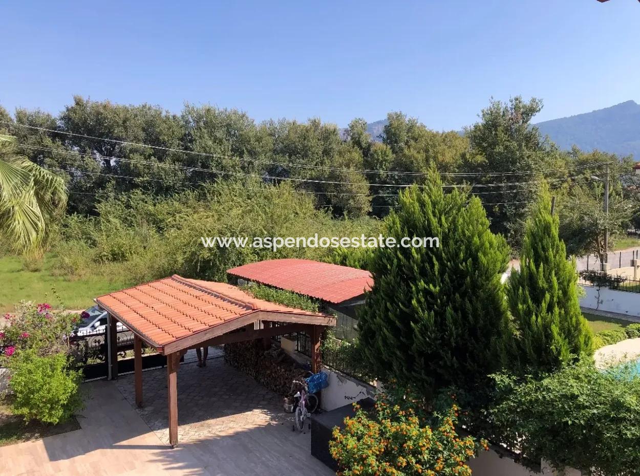 4+1 Villen Zum Verkauf In 575M2 Grundstück In Dalyan
