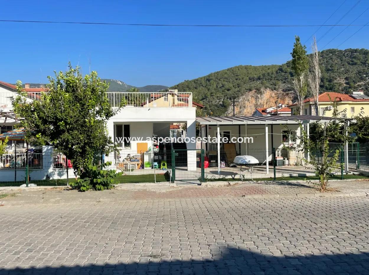 Freistehendes Villenhaus Zum Verkauf In Dalyan Maraşda 677M2 Grundstück
