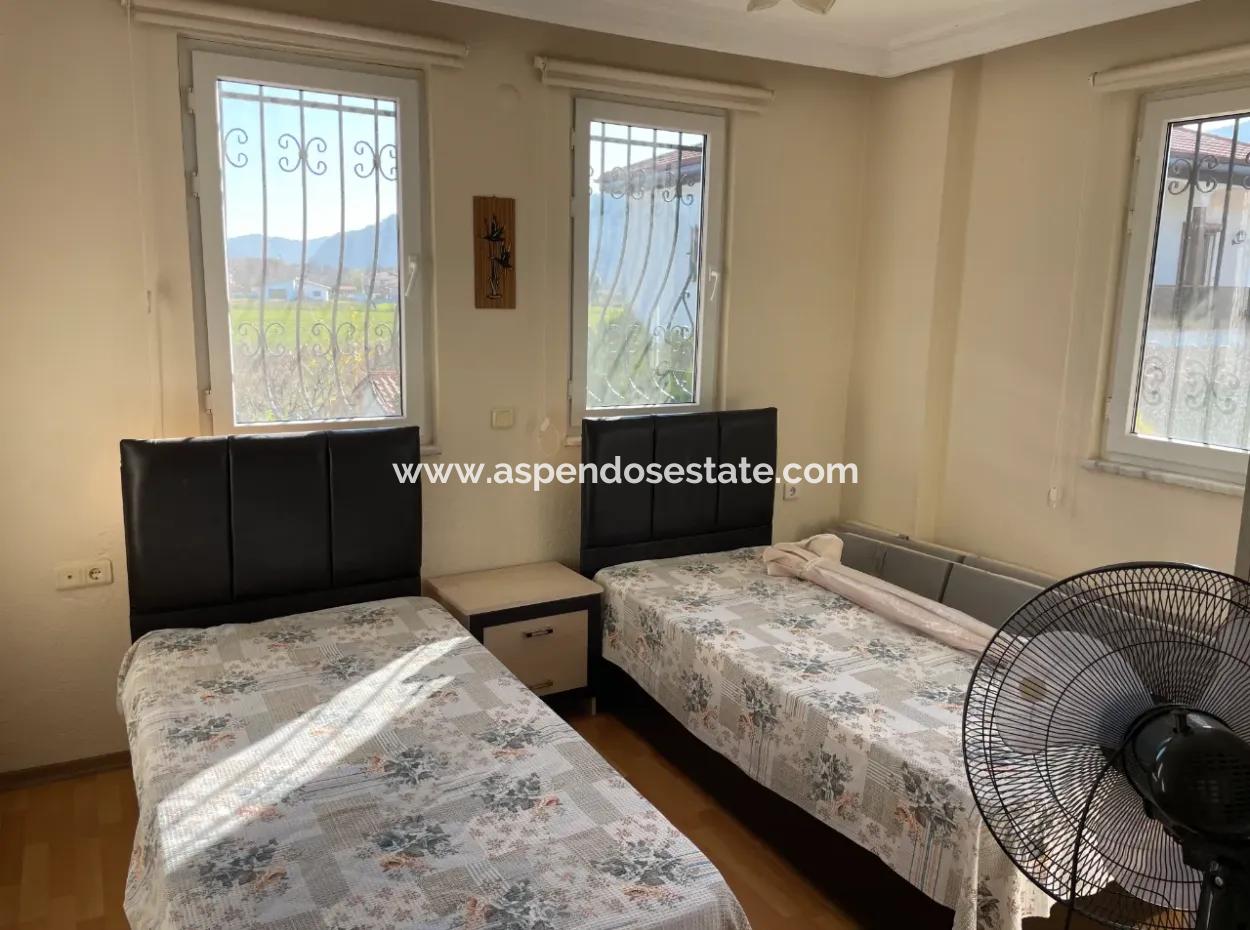 Villa Zum Verkauf In 600M2 Grundstück In Dalyan