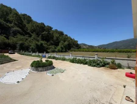 120M2 Freistehendes Holzhaus Auf Einem 2500M2 Großen Feld In Dalyan Karadağ