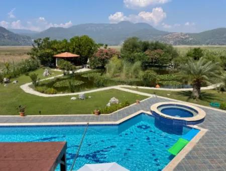 Dalyan 4 1 Luxusvilla Zum Verkauf In 7000M2 Grundstück