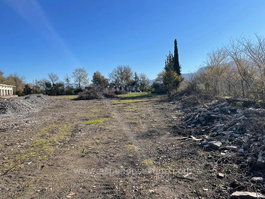 9,037 M² Plot Of Land For Sale In Dalyan Gülpınar, Right On The Main Road.