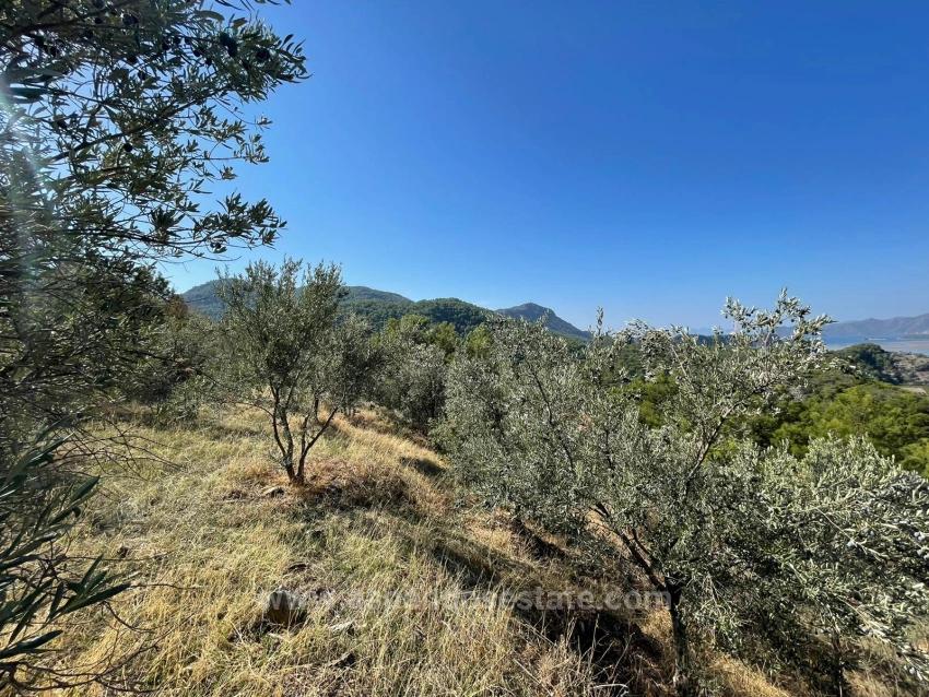 3514M2 Land For Sale With Full Sea View In Gökbel