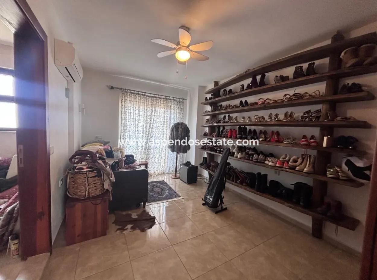 5 1 Villa For Sale In Dalyan Maraş For 980M2 Plot On The Corner