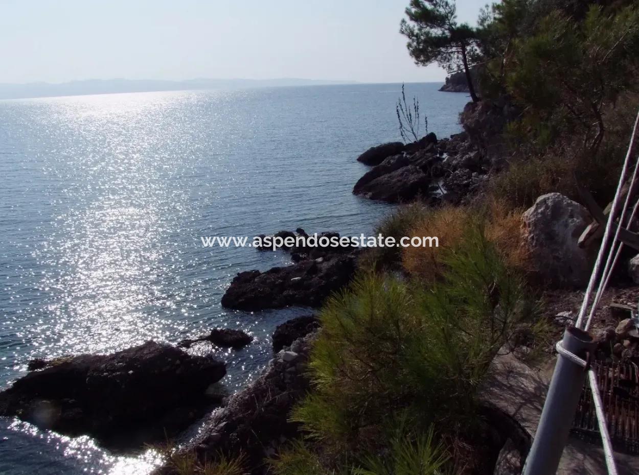 Beachfront Bungalow For Sale In Akbuk By The Sea In A Plot Of 800M2 Villa For Sale Turnalı