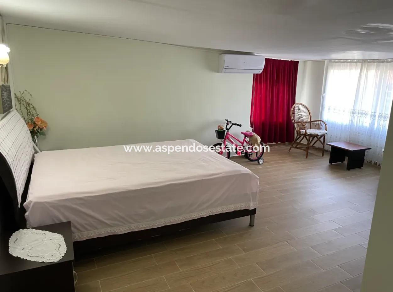 Apart Hotel For Sale In 448M2 Plot Of Land Near The Sea In Selimiyede With Sea View