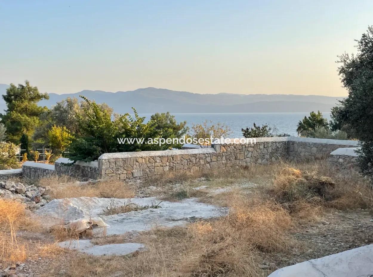 552M2 Land For Sale In Akyaka Kandillide With Sea View