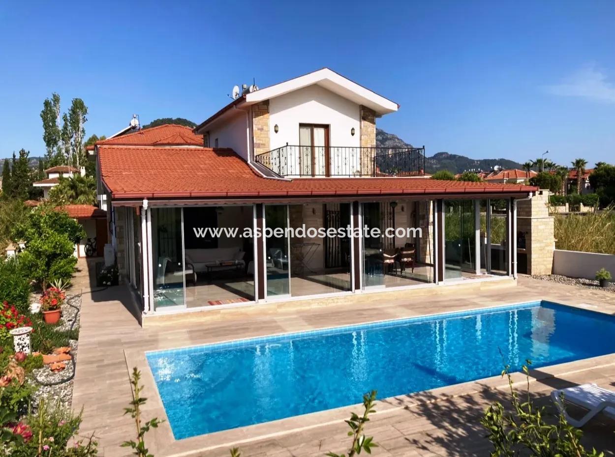 Villa For Sale Detached For 501M2 Land In Dalyan