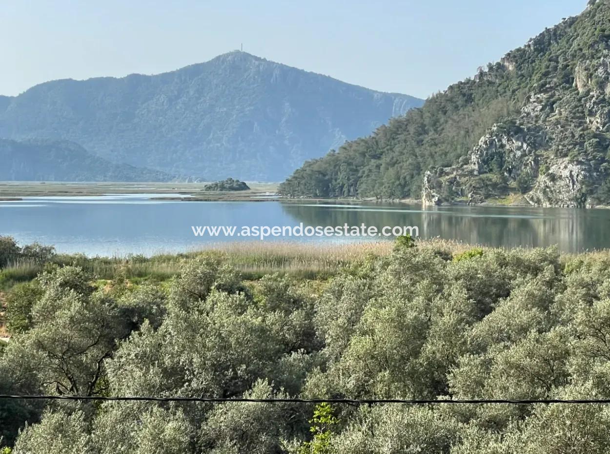 1,136M2 Field Plot For Sale With Çandır Lake View