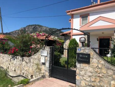 3 1 Villas For Sale In Dalyan Gülpınar On A 515M2 Corner
