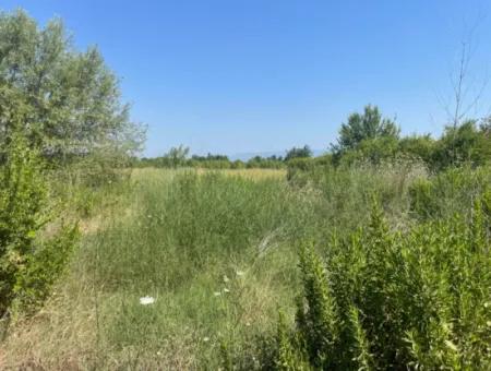 Land For Sale Of 1765 M2 In Okçular