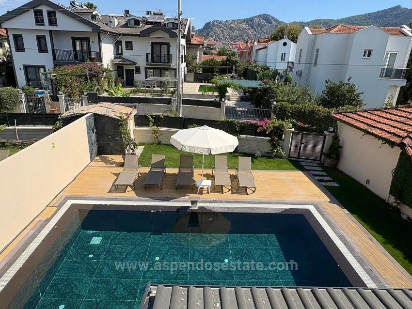 Вилла 4+1 На Продажу В Гюльпинаре, Дальян