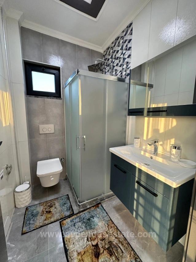 Вилла 4+1 На Продажу В Эскикёе, Расположенная На Участке Площадью 14 136 М2