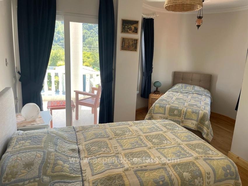 Вилла 4+1 На Продажу На Участке 720М2 В Дальяне, Гюльпынар