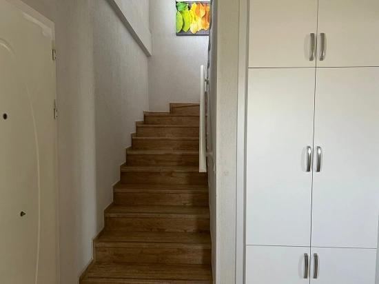 Угловой Участок, 600 М2, Вилла 3+1, Продается В Дальяне.