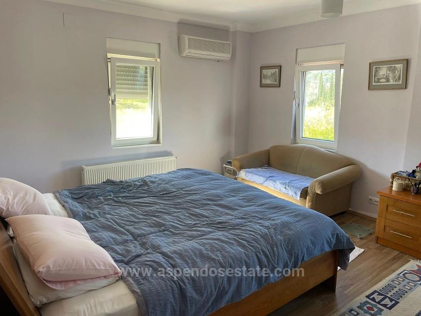 Dalyan Gülpınar'da 6000M2 Arsa İçerisinde 4+2 Satılık Villa