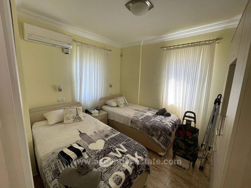 Dalyan Maraş'da Kral Mezarları Manzaralı Satılık Villa