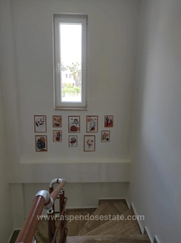 Dalyan Gülpınar'da Köşebaşı 545M2 Arsa İçinde Satılık 4+1 Villa