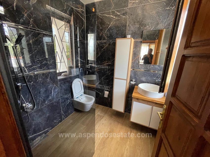 Dalyan İztuzu Manzaralı 7000M2 Arsa İçinde 4+1 Satılık Lüks Villa