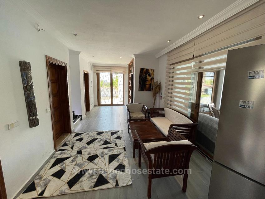 Dalyan İztuzu Manzaralı 7000M2 Arsa İçinde 4+1 Satılık Lüks Villa