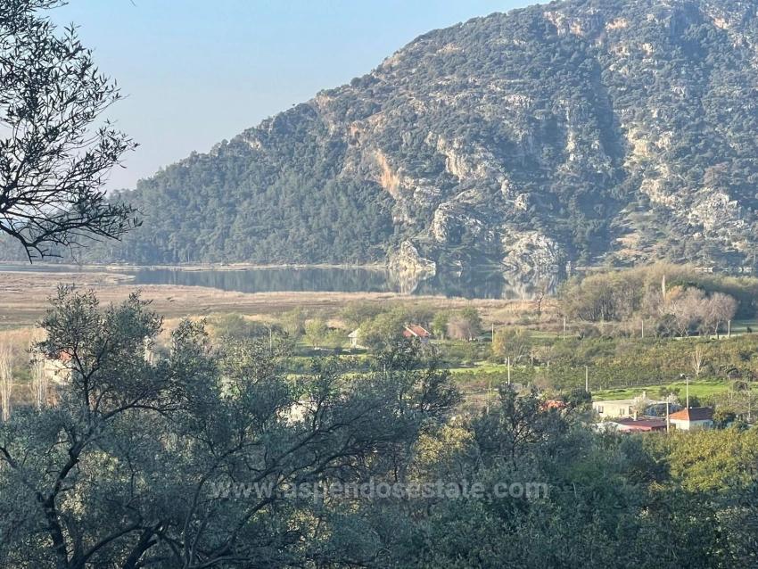 Çandır'da Göl Manzaralı 1252M2 Satılık Arsa