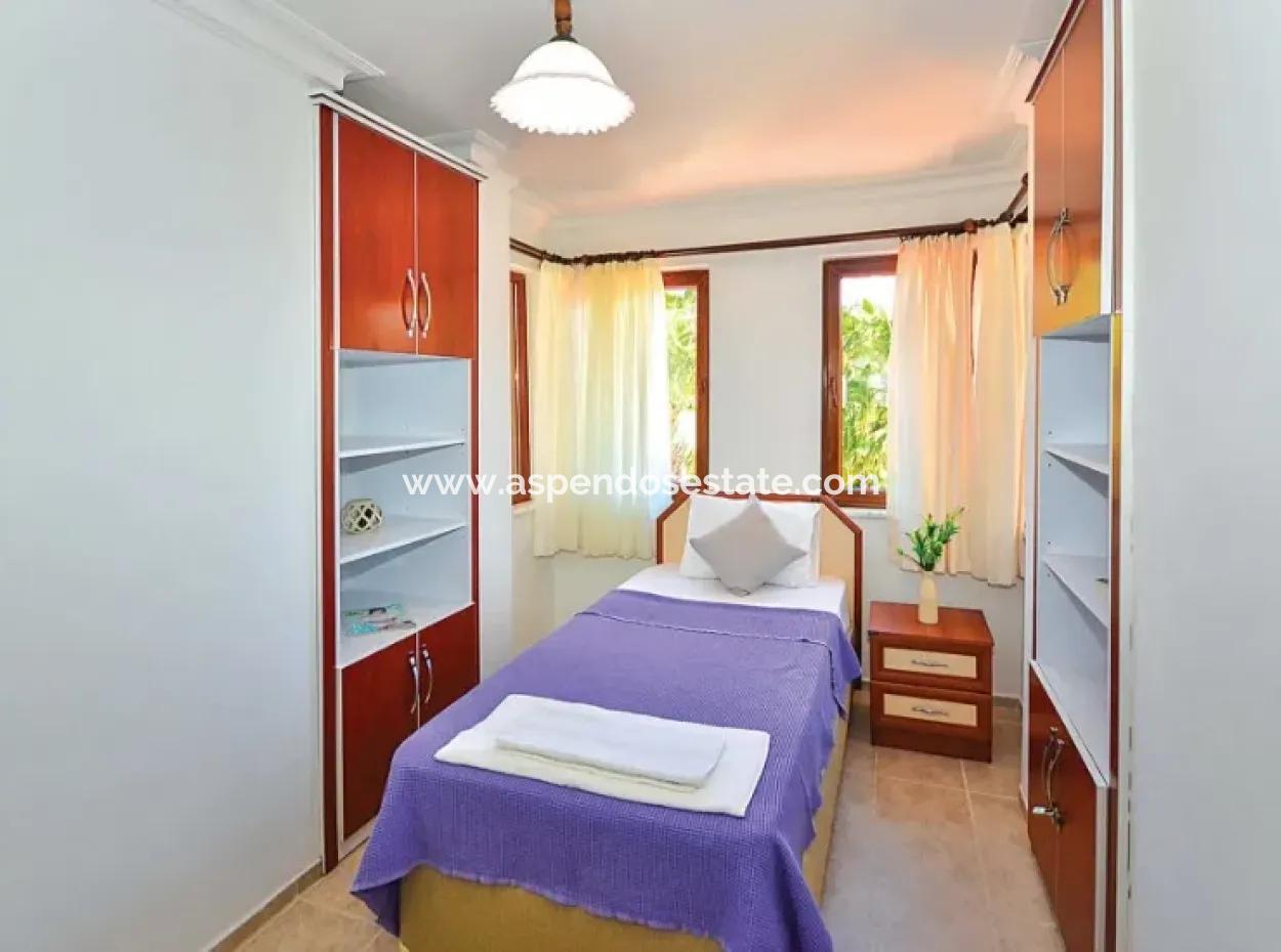 Dalyan Gülpınar'da 520M2 Arsa İçin Satılık 4+1 Villa